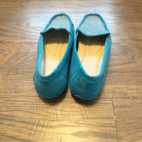 Cato Rhinestone Turquoise Suede Flat Loafer Moccasins Comfort Women’s Size 8 - Picture 5 of 8